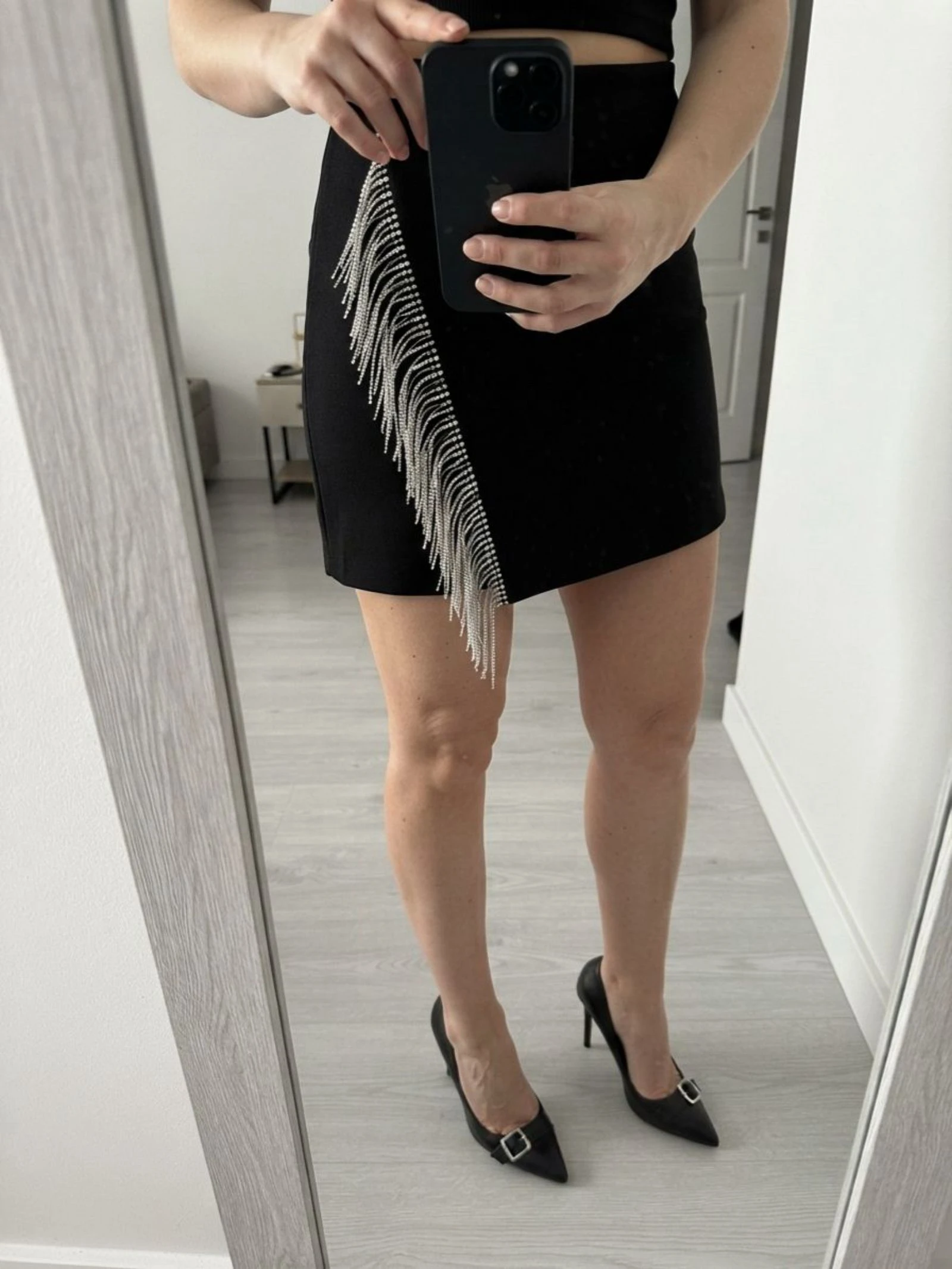Falda mini negra Zara con flecos strass Crystal Tassel Jewel Asymmetric Clubwear Skirt